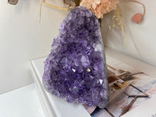 Load image into Gallery viewer, Amethyst Crystal cluster with flat base