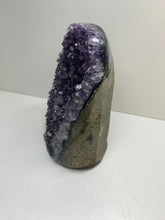 Load image into Gallery viewer, Amethyst Crystal cluster with flat base