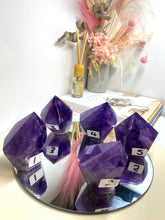 Load image into Gallery viewer, Amethyst short tower hexagon points