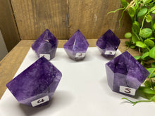 Load image into Gallery viewer, Amethyst short tower hexagon points