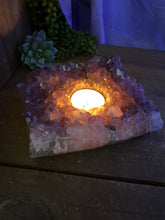 Load image into Gallery viewer, Amethyst Crystal tea light candle holder
