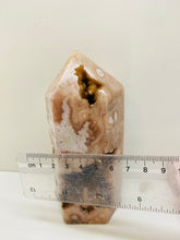 Load image into Gallery viewer, Flower Agate tower obelisk