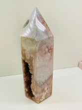 Load image into Gallery viewer, Flower Agate tower obelisk