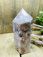 Load image into Gallery viewer, Flower Agate tower obelisk