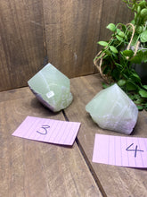 Load image into Gallery viewer, Green Calcite semi polished points