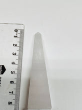 Load image into Gallery viewer, Mangano Calcite Tower Obelisk