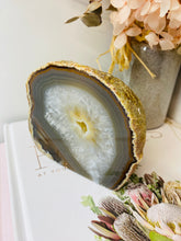 Load image into Gallery viewer, Natural Agate tea light Candle Holder (natural stone / crystal), home decor