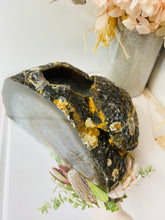 Load image into Gallery viewer, Natural Agate tea light Candle Holder (natural stone / crystal), home decor