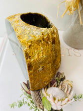 Load image into Gallery viewer, Natural Agate tea light Candle Holder (natural stone / crystal), home decor