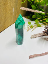 Load image into Gallery viewer, Malachite Tower Obelisk