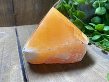 Load image into Gallery viewer, Orange Calcite semi polished points