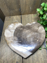 Load image into Gallery viewer, Petrified wood love heart