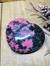 Load image into Gallery viewer, Rhodonite love heart
