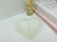 Load image into Gallery viewer, Selenite love heart disc and charging disc