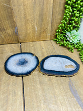 Load image into Gallery viewer, Natural polished Agate Slice drink coasters with Gold Electroplating - Set of 2