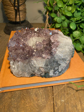 Load image into Gallery viewer, Amethyst Crystal tea light candle holder - home décor