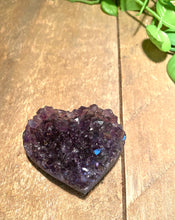 Load image into Gallery viewer, Amethyst crystal heart