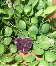 Load image into Gallery viewer, Amethyst crystal heart