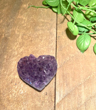 Load image into Gallery viewer, Amethyst crystal heart
