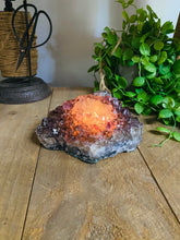 Load image into Gallery viewer, Amethyst Crystal tea light candle holder