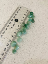 Load image into Gallery viewer, Medium Aventurine natural soy Candle - Medium size (180g)