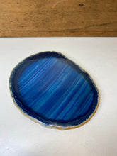 Load image into Gallery viewer, Blue polished Agate Slice drink coaster