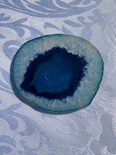 Load image into Gallery viewer, Blue polished Agate Slice drink coasters - set of 4 BCMD017