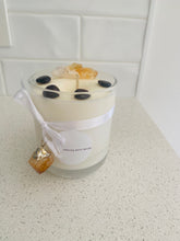 Load image into Gallery viewer, Large Citrine and Garnet natural soy Candle with bonus Citrine pendant - Large size (285g)