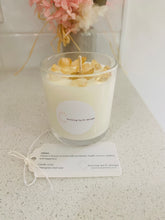 Load image into Gallery viewer, Medium Citrine natural soy Candle - Medium size (180g)
