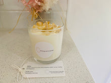 Load image into Gallery viewer, Medium Citrine natural soy Candle - Medium size (180g)