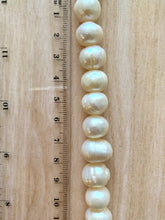 Load image into Gallery viewer, String of Fresh water Pearl beads - jewellery, necklace