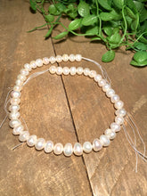 Load image into Gallery viewer, String of Fresh water Pearl beads - jewellery, necklace