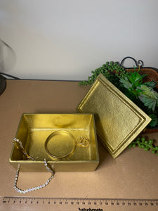 Gold trinket, jewellery or gift box with polished clear Quartz Crystal handle