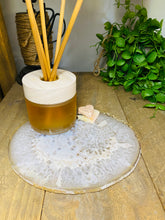 Load image into Gallery viewer, Large polished Natural Agate slice - cheese board, serving platter or display piece