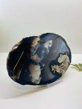 Load image into Gallery viewer, Large thick polished Natural Agate slice - cheese board, serving platter or display piece