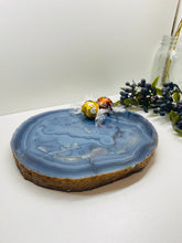 Load image into Gallery viewer, Large thick polished Natural Agate slice - cheese board, serving platter or display piece