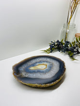 Load image into Gallery viewer, Large thick polished Natural Agate slice - cheese board, serving platter or display piece