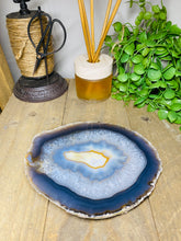 Load image into Gallery viewer, Large thick polished Natural Agate slice - cheese board, serving platter or display piece