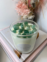 Load image into Gallery viewer, Medium Aventurine natural soy Candle - Medium size (180g)