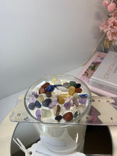 Load image into Gallery viewer, Large mixed Tumbled stone natural soy Candle - Large candle size (285g)