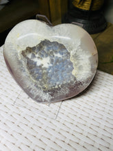 Load image into Gallery viewer, Natural Agate Geode heart with Quartz crystals inside