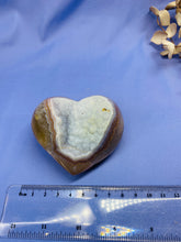 Load image into Gallery viewer, Natural Agate Geode heart with Quartz crystals inside