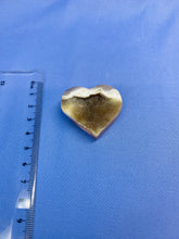 Load image into Gallery viewer, Natural Agate Geode heart with Quartz crystals inside