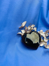 Load image into Gallery viewer, Natural Agate Geode heart with Quartz crystals inside