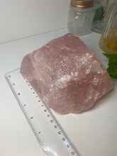 Load image into Gallery viewer, Natural Rose Quartz piece