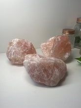 Load image into Gallery viewer, Natural Rose Quartz piece
