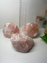 Load image into Gallery viewer, Natural Rose Quartz piece
