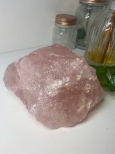 Load image into Gallery viewer, Natural Rose Quartz piece