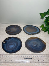 Load image into Gallery viewer, Natural polished Agate Slice drink coasters - Set of 4 22