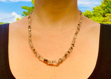 Load image into Gallery viewer, Natural Quartz crystal bead necklace